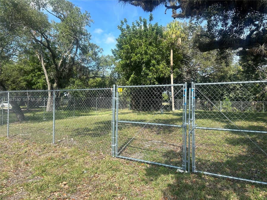 Property photo for 2551 SW 36th Street, Dania Beach, FL