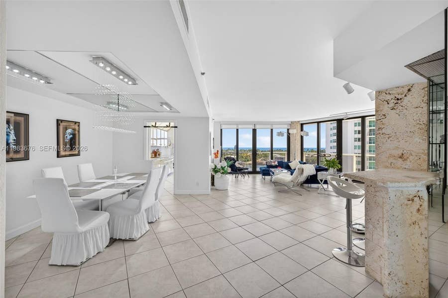 Property photo for 20281 E Country Club Drive, #608, Aventura, FL