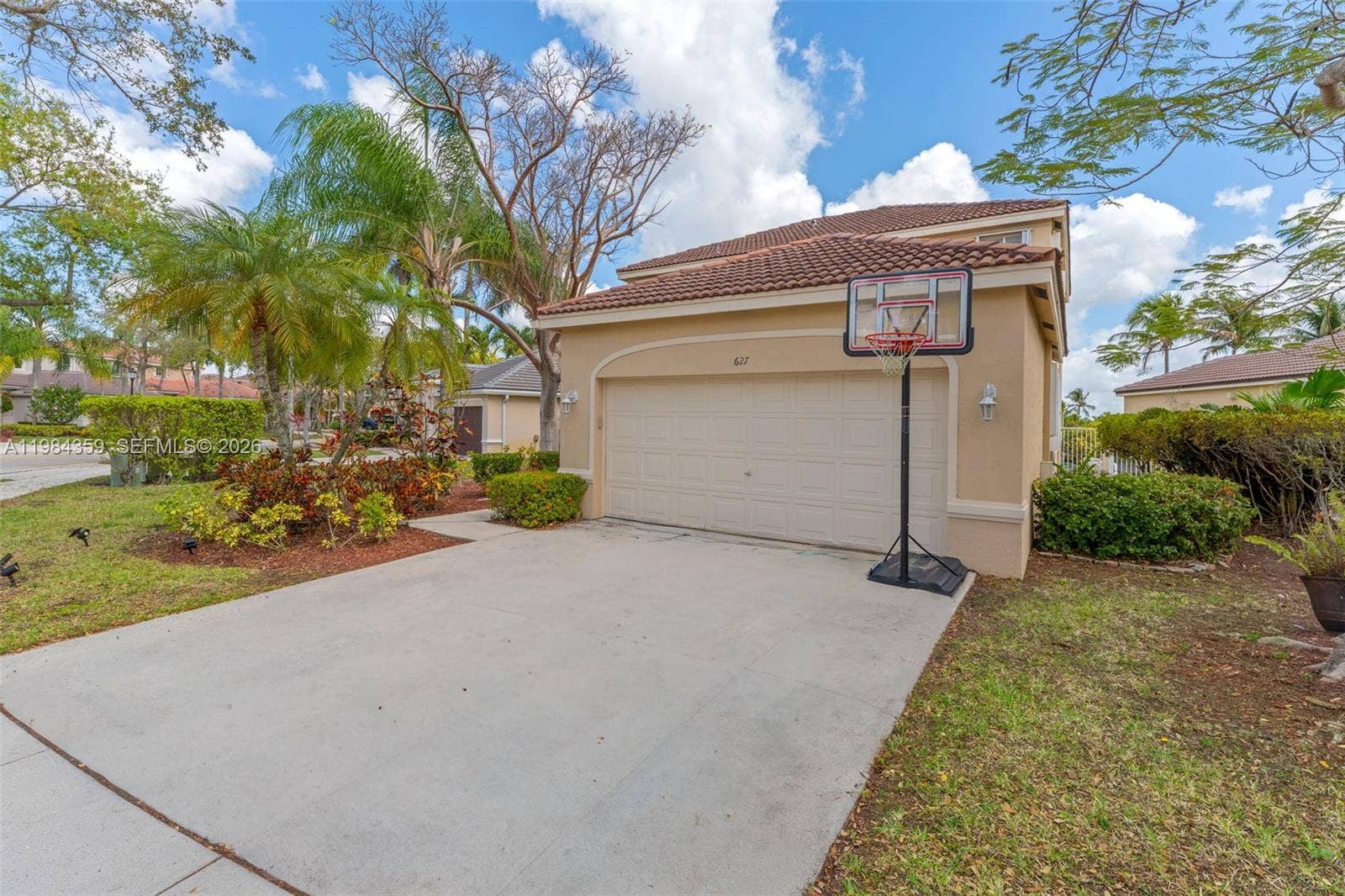 627 Willow Bend Road, Weston, FL 33327 Photo 2