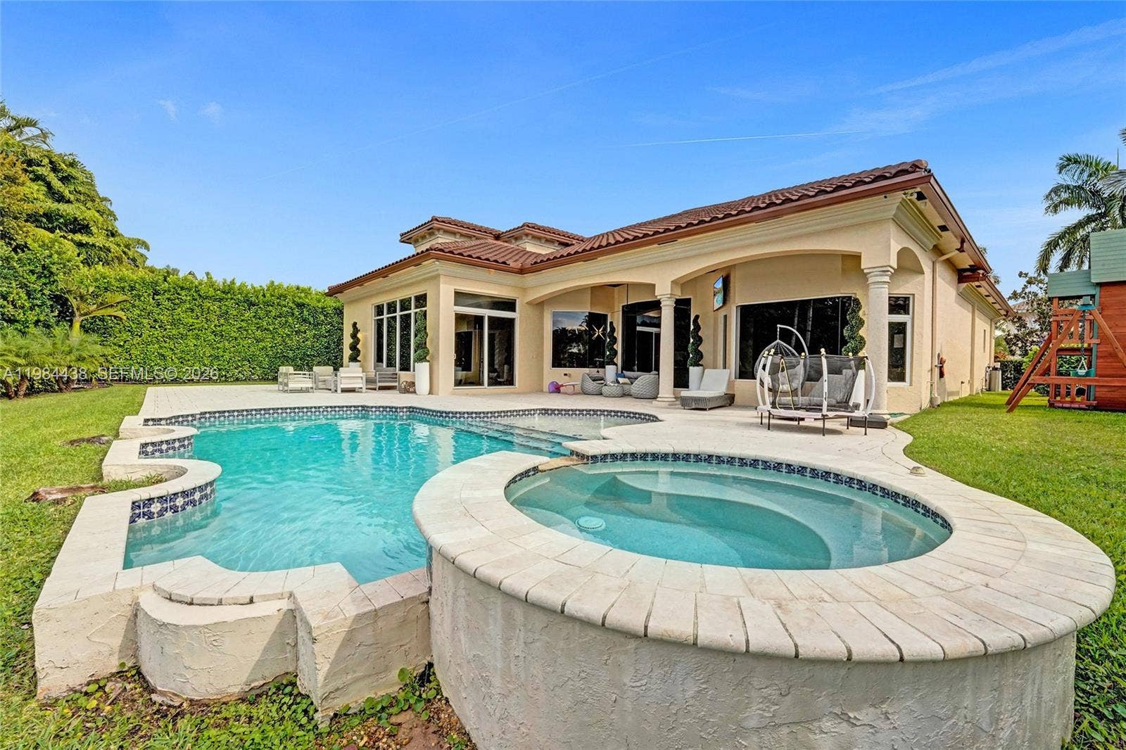 10291 Sweet Bay Street, Plantation, FL 33324 Photo 3