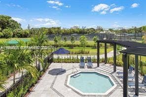 7637 S Blue Spring Drive, #7637, Parkland, FL 33067 Hot Tub