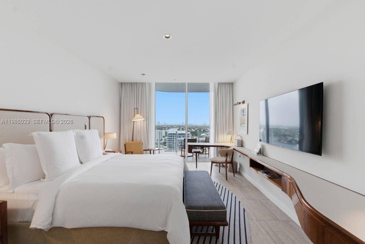 525 N Fort Lauderdale Beach Boulevard, #1509, Fort Lauderdale, FL 33304 Photo 8