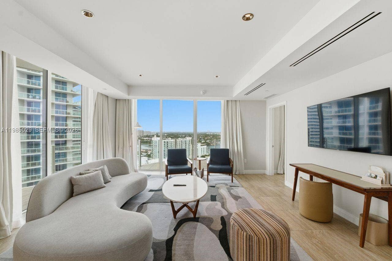 525 N Fort Lauderdale Beach Boulevard, #1509, Fort Lauderdale, FL 33304 Photo 16
