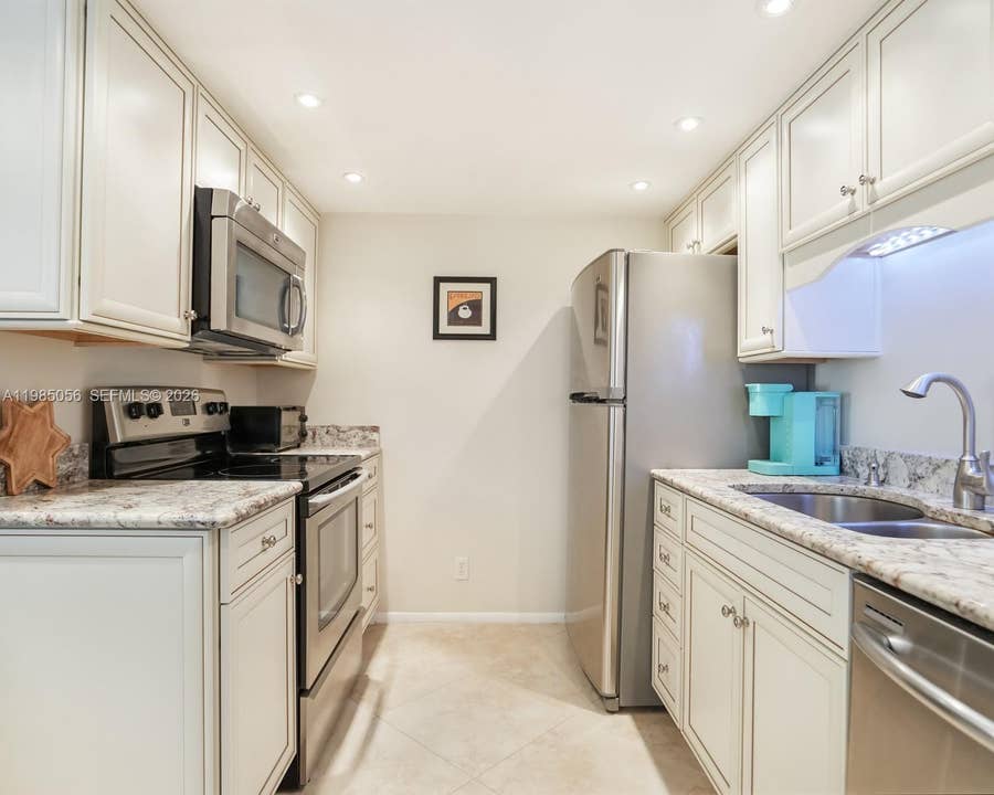 Property photo for 614 Executive Center Drive, #102, West Palm Beach, FL