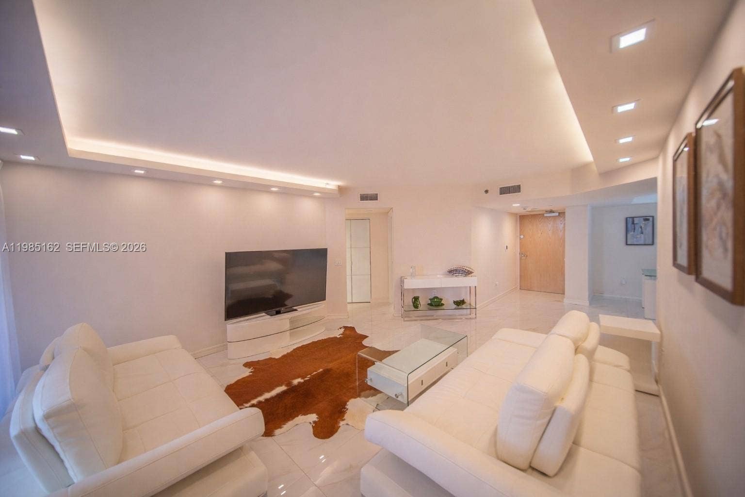 16445 Collins Avenue, #425, Sunny Isles Beach, Sunny Isles Beach, FL 33160 Photo 3