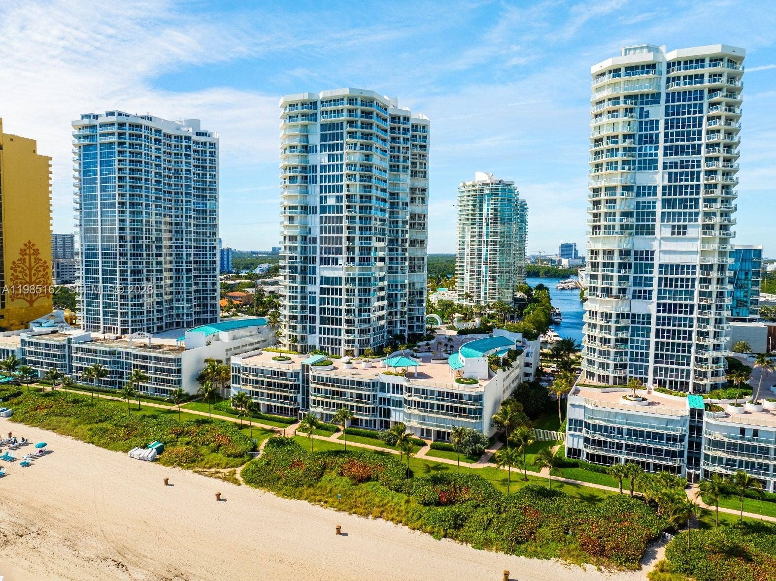 16445 Collins Avenue, #425, Sunny Isles Beach, Sunny Isles Beach, FL 33160 Photo 34