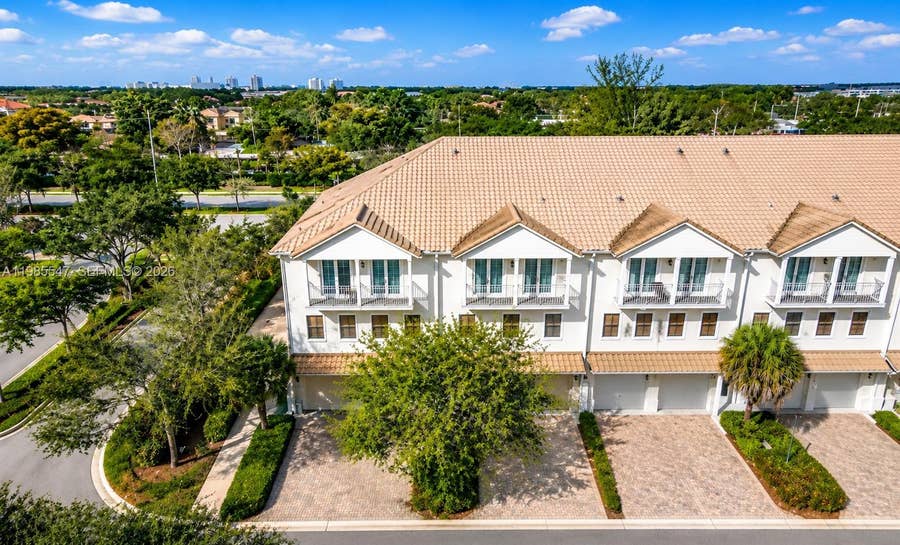 Property photo for 6841 N Lakeside Circle N, #109-1, Davie, FL