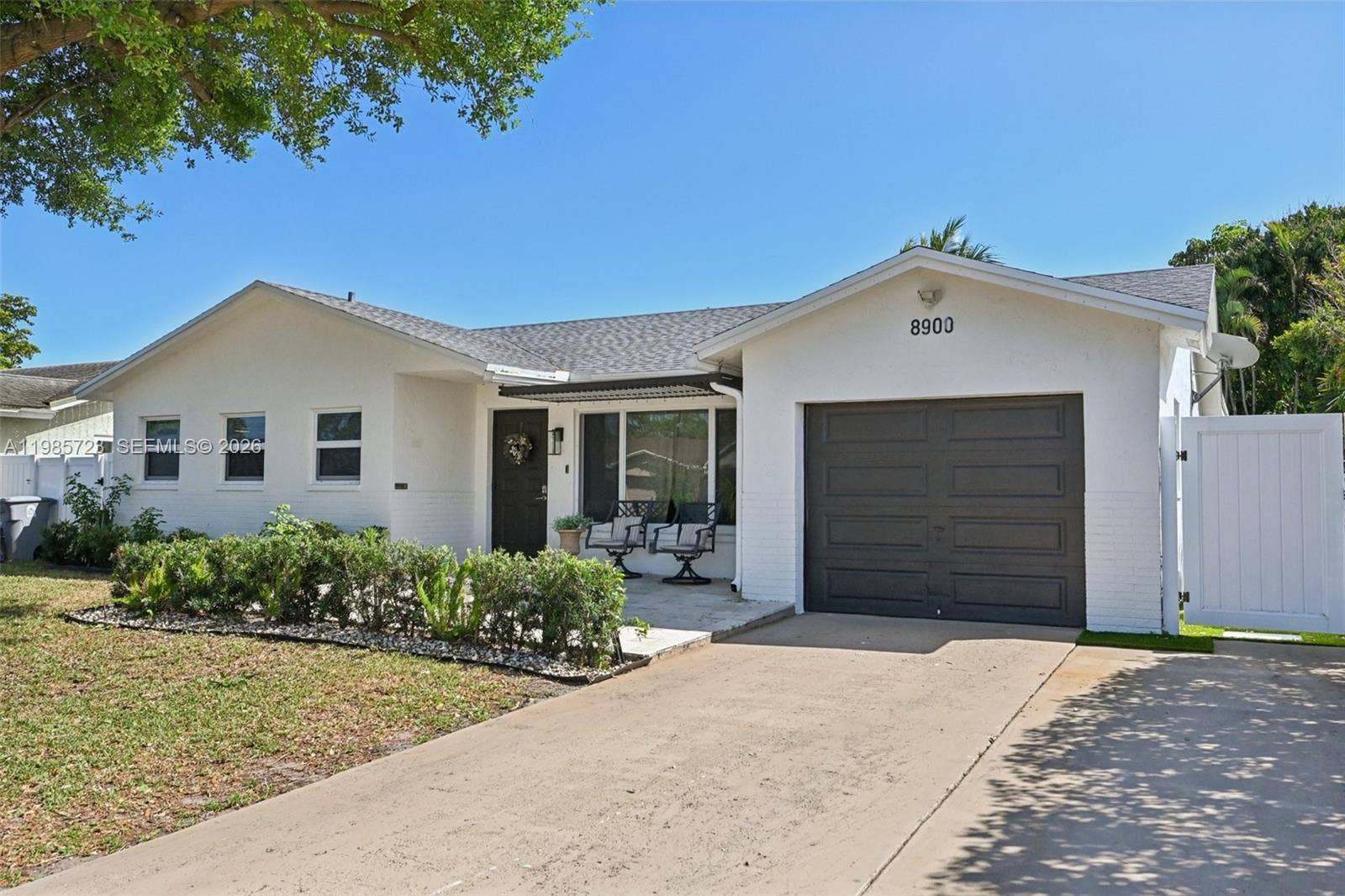 8900 SW 7th Street, Boca Raton, FL 33433 Photo 3