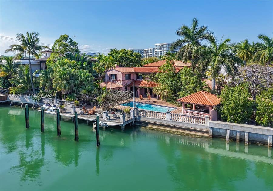 Property photo for 3310 Garden Avenue, Miami Beach, FL