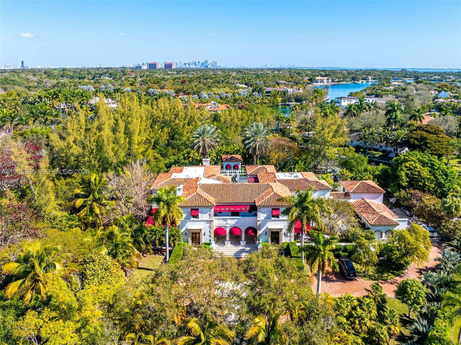 9401 Journeys End Road, Coral Gables, FL 33156 Photo 2