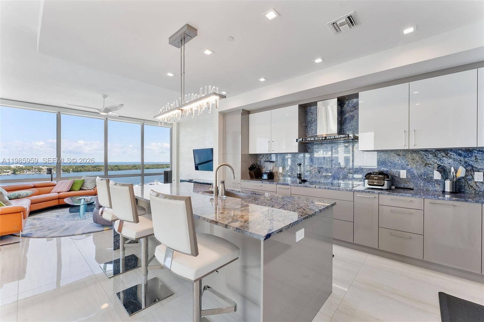 3 Water Club Way, #1401, North Palm Beach, FL 33408 Photo 8