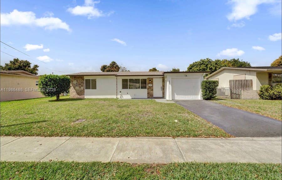 Property photo for 5023 SW 93rd Avenue, Cooper City, FL