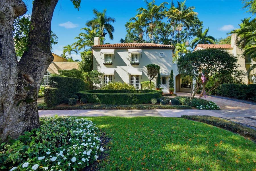 Property photo for 1231 Catalonia Avenue, Coral Gables, FL