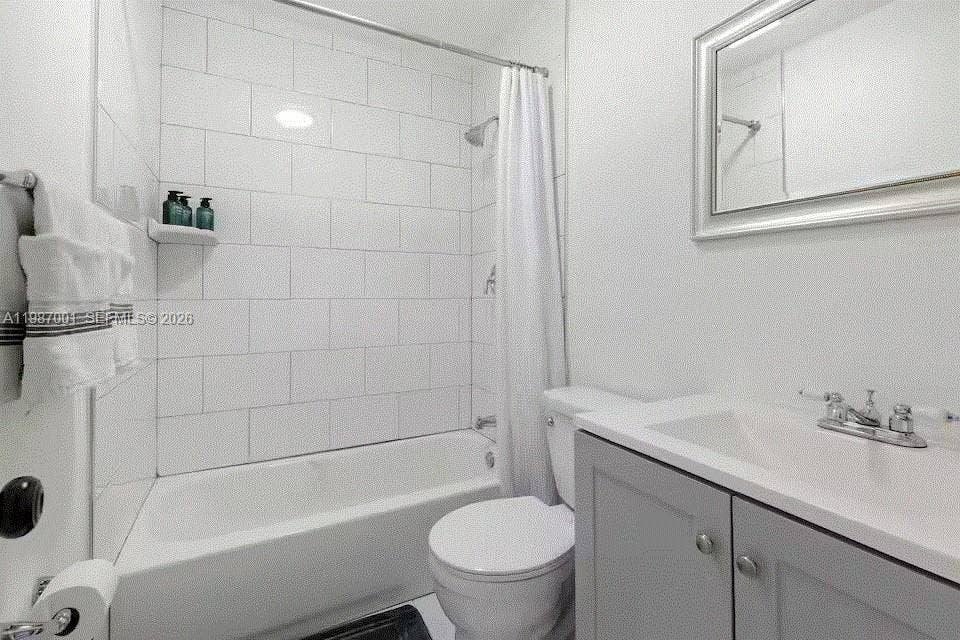 1608 NE 34th Street, Oakland Park, FL 33334 Photo 18