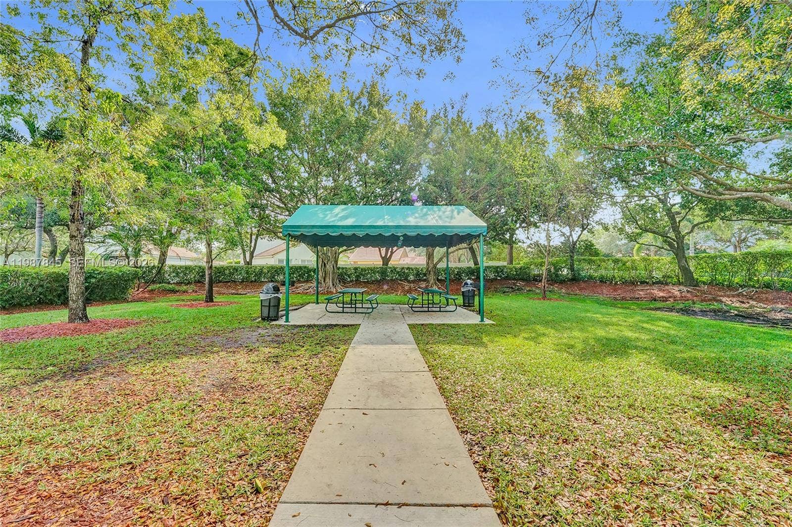 484 Cambridge Drive, Weston, FL 33326 Photo 47