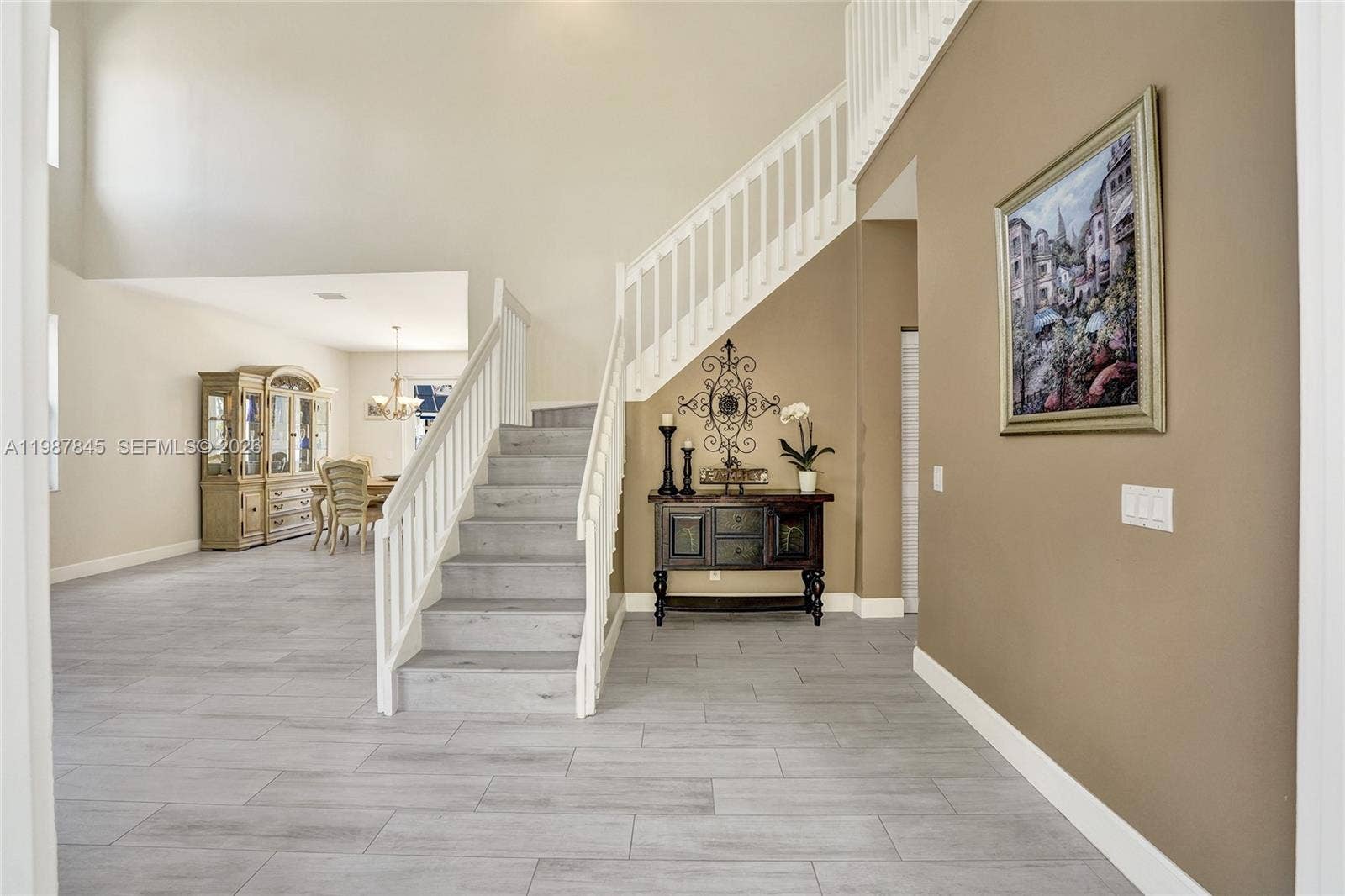 484 Cambridge Drive, Weston, FL 33326 Photo 10