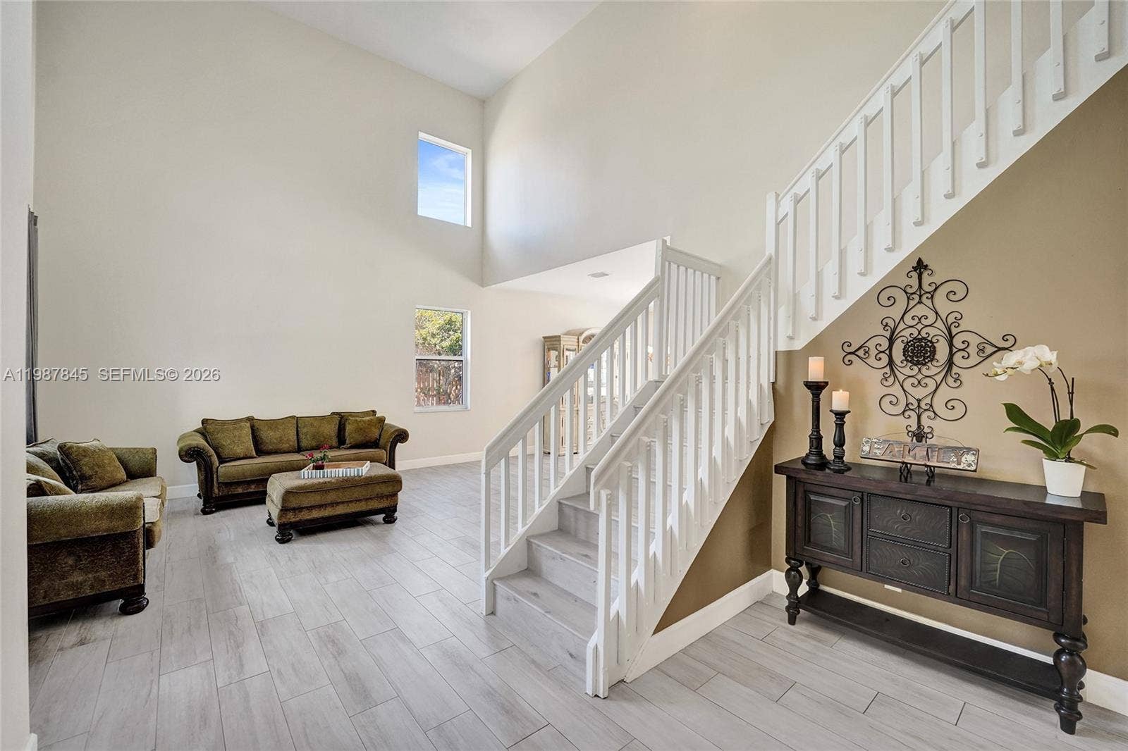 484 Cambridge Drive, Weston, FL 33326 Walk into a welcoming foyer