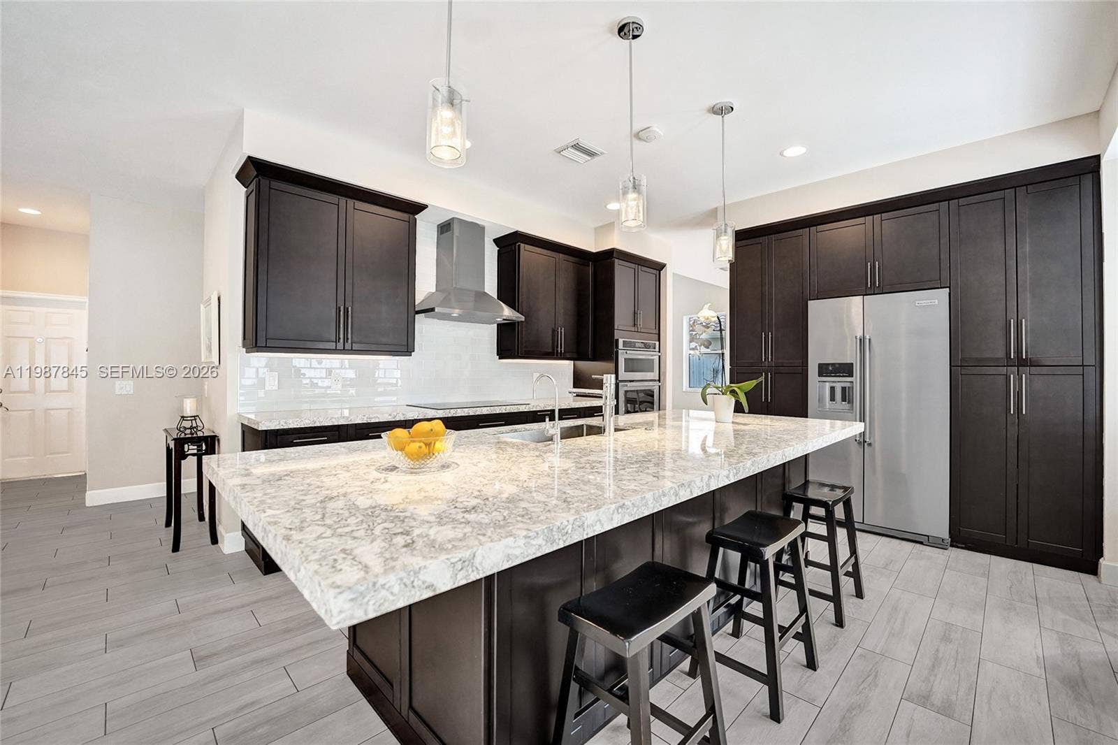 484 Cambridge Drive, Weston, FL 33326 Dream Kitchen with Cambria Berwyn Quartz