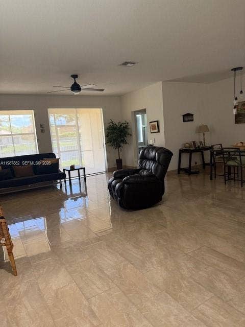 513 Live Oak Lane, Weston, Weston, FL 33327 Photo 2