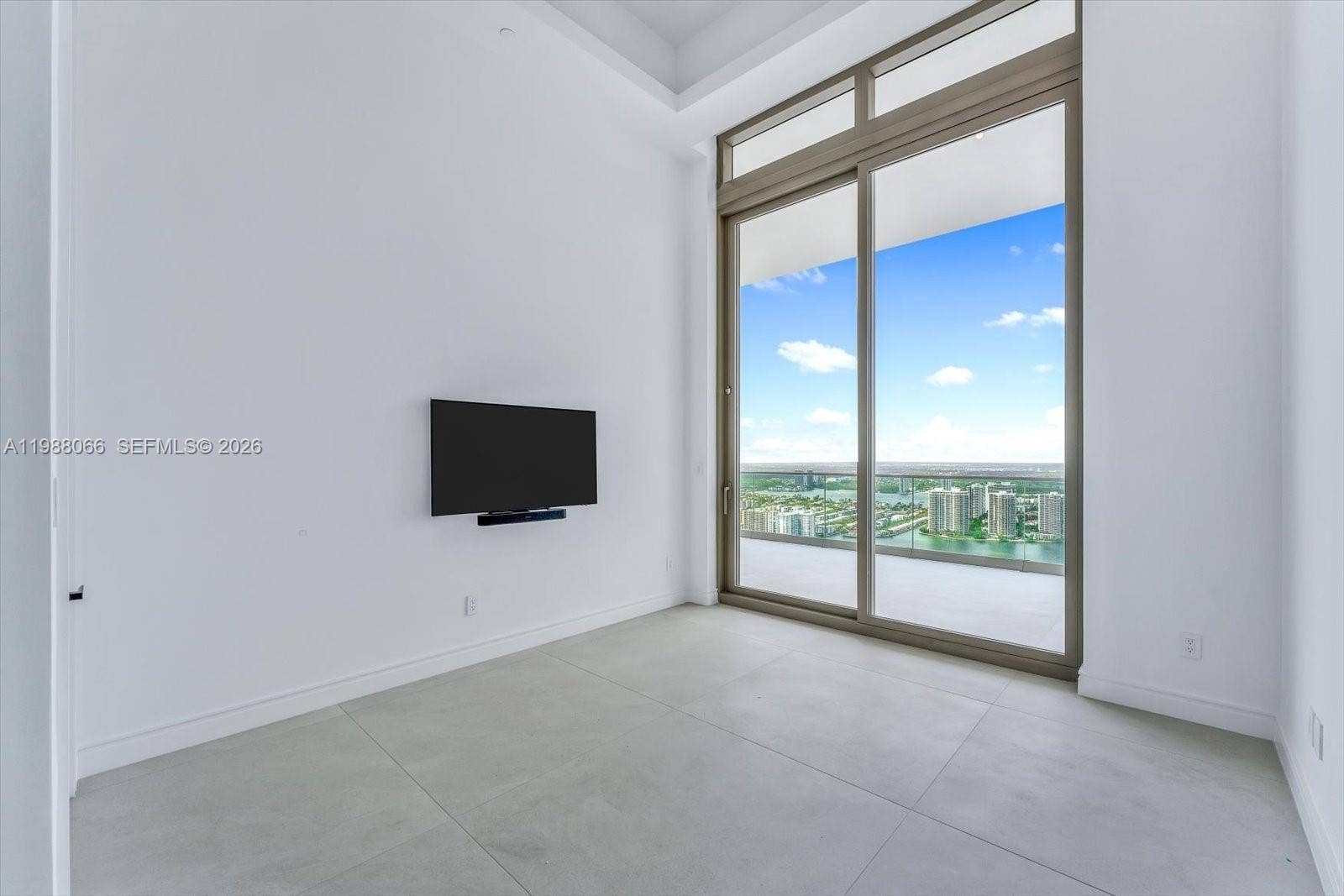 17901 Collins Avenue, #PH-01, Sunny Isles Beach, FL 33160 Photo 22
