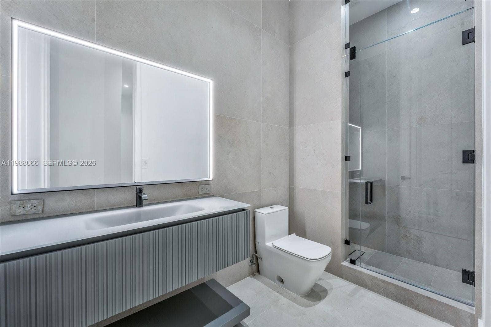 17901 Collins Avenue, #PH-01, Sunny Isles Beach, FL 33160 Photo 18