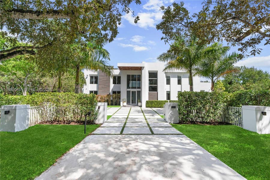 Property photo for 6285 Old Cutler Road, Pinecrest, FL