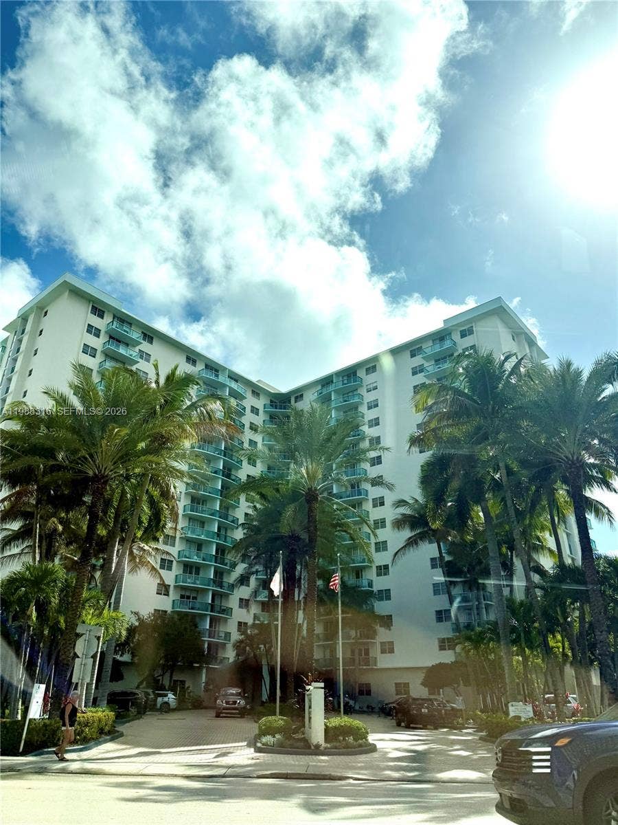 Property photo for 3901 S Ocean Drive, #5W, Hollywood, FL