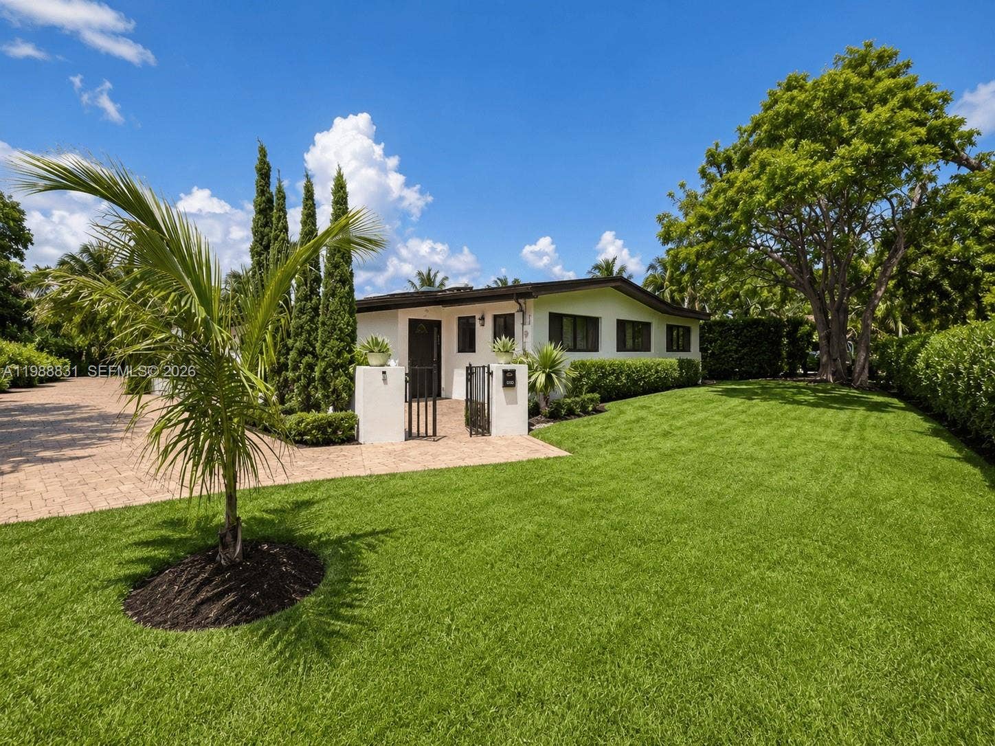 1805 Keystone Boulevard, North Miami, FL 33181 Photo 8