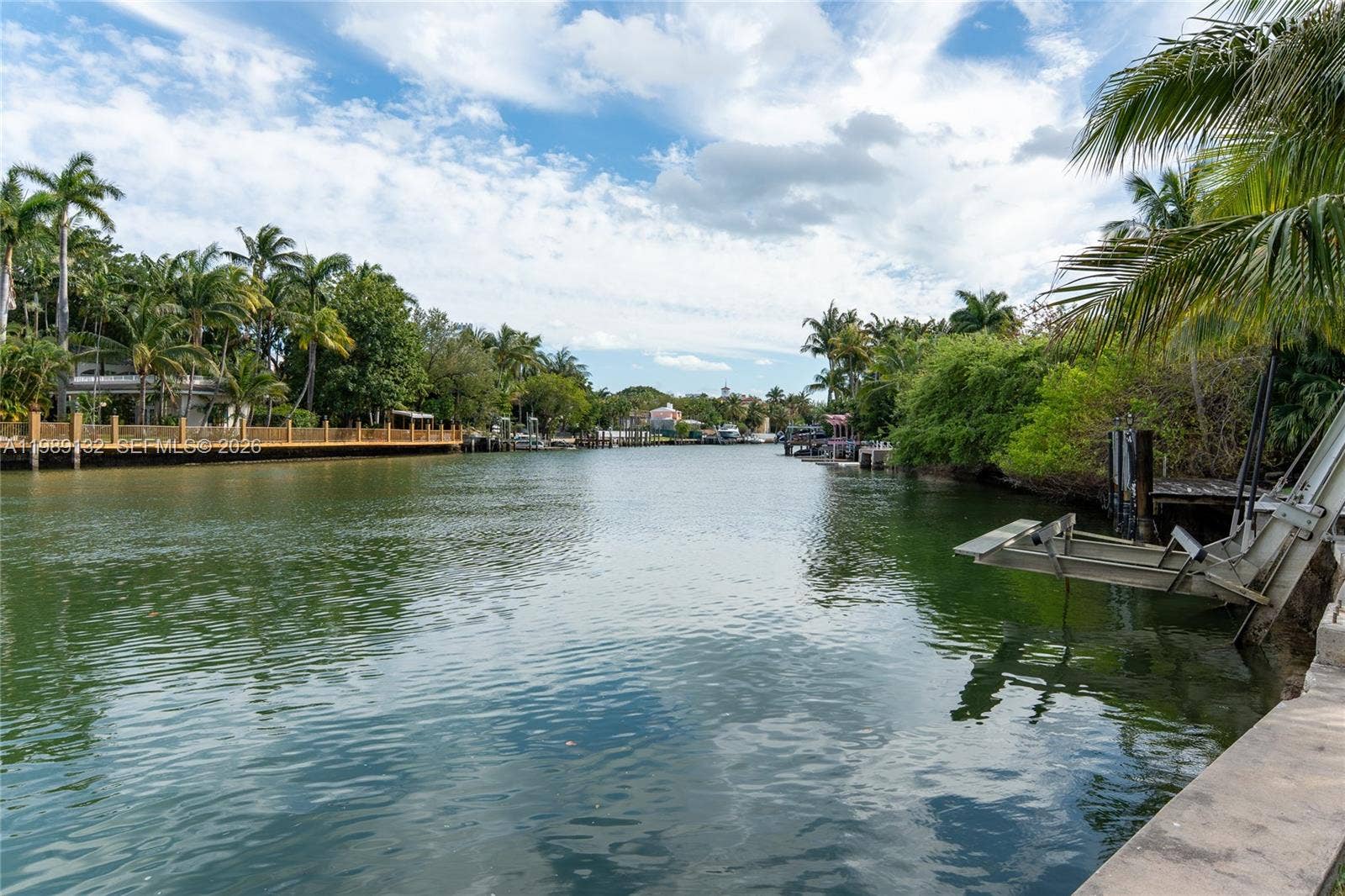 5005 Lakeview Drive, Miami Beach, FL 33140 Photo 8