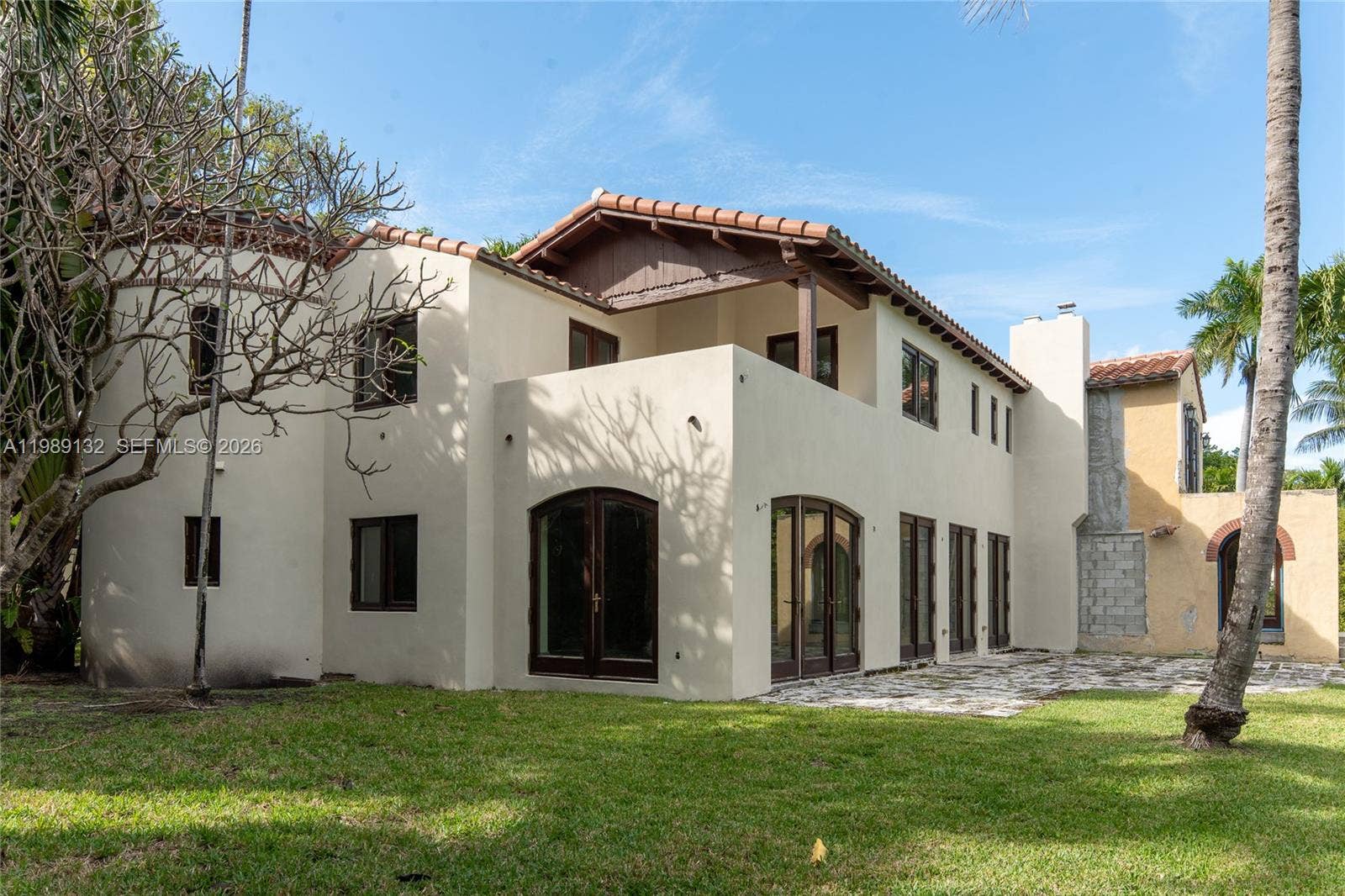 5005 Lakeview Drive, Miami Beach, FL 33140 Photo 6