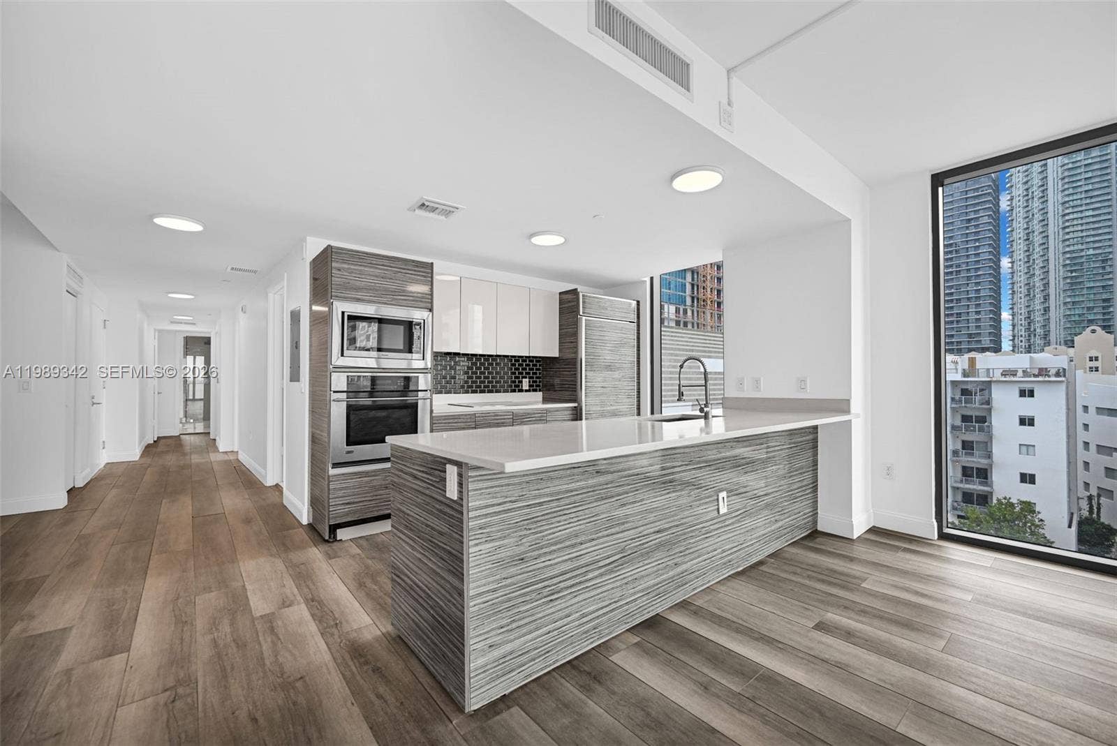 460 NE 28th Street, #601, Miami, FL 33137 Photo 3