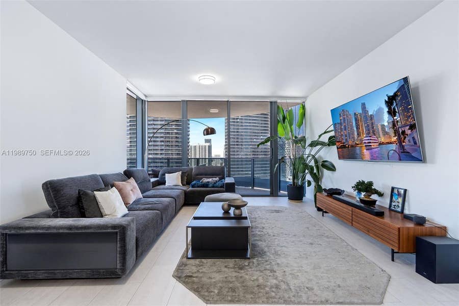 Property photo for 1000 Brickell Plaza, #2812, Miami, FL