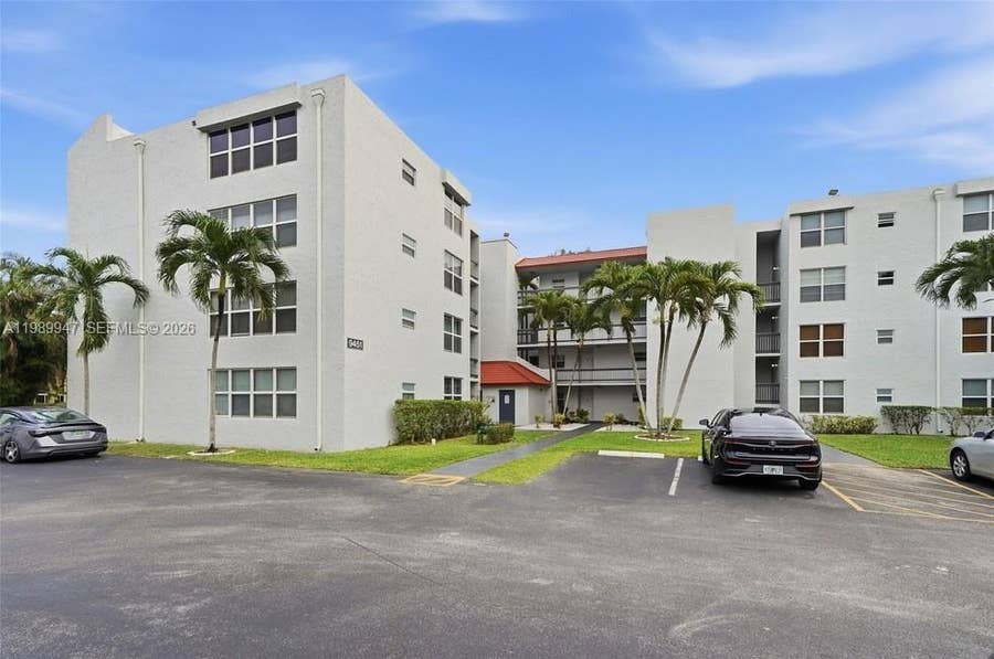 Property photo for 9421 Evergreen Place, #103, Davie, FL