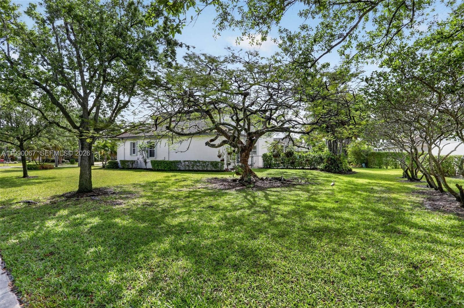 4953 Kensington Circle, Coral Springs, FL 33076 Photo 5