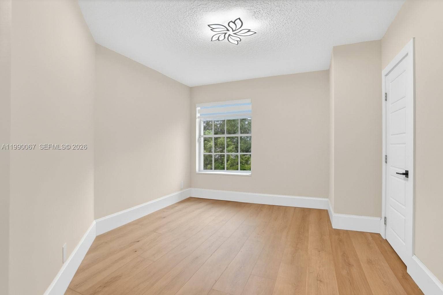 4953 Kensington Circle, Coral Springs, FL 33076 Photo 32