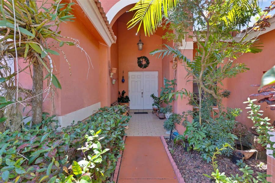 Property photo for 15012 SW 45th Lane, Miami, FL