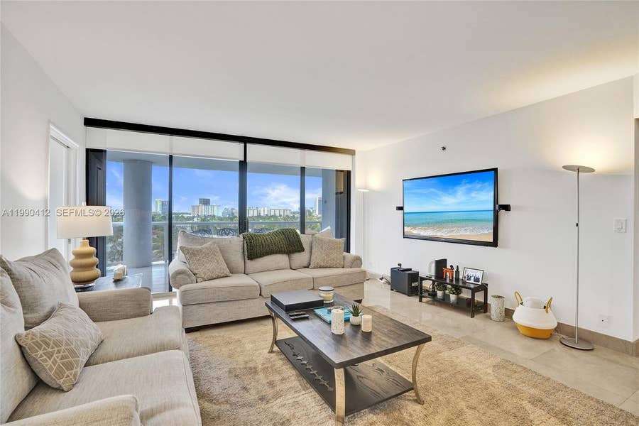 Property photo for 3598 Yacht Club Drive, #702, Aventura, FL