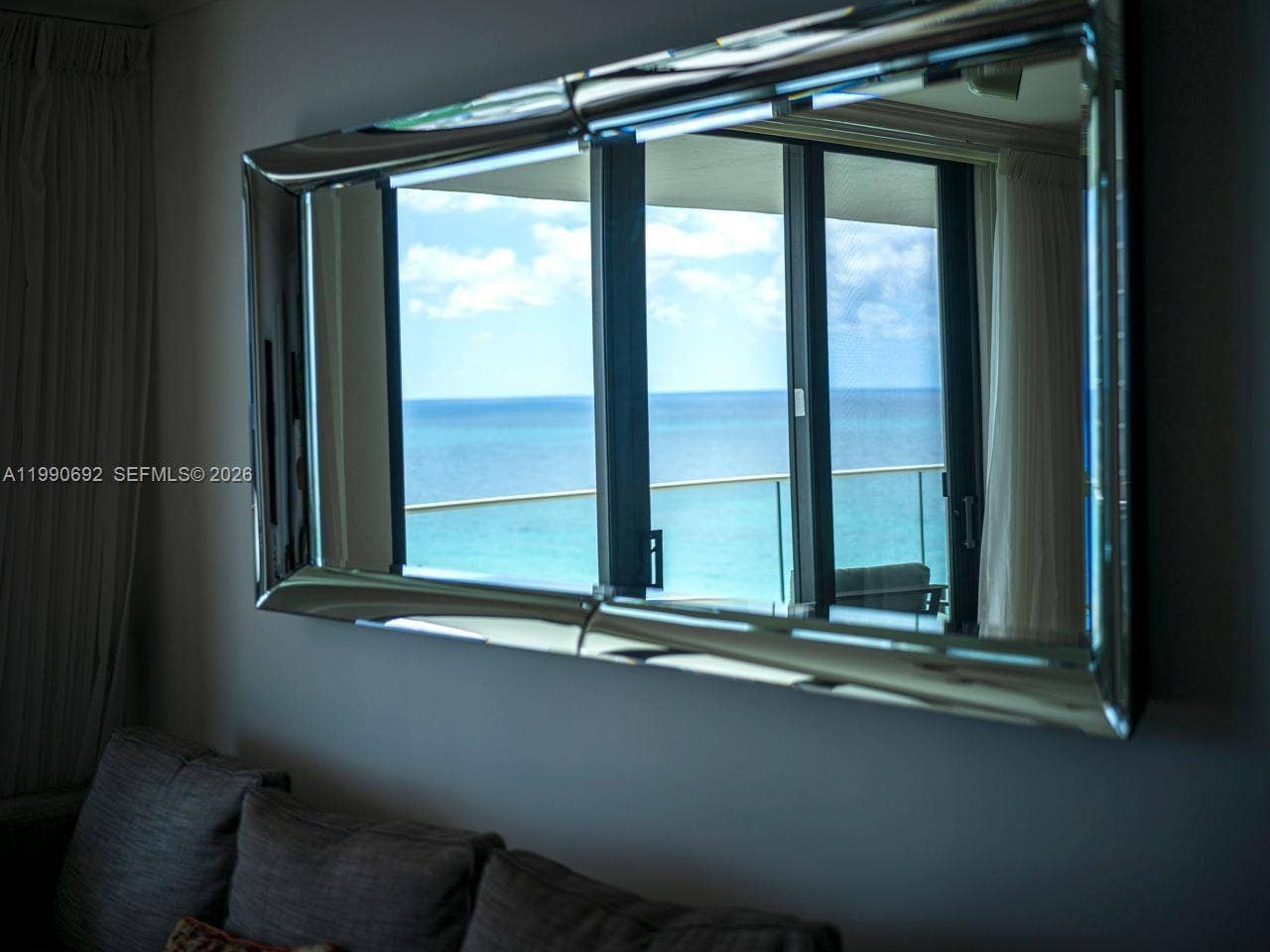 9801 Collins Avenue, #18U, Bal Harbour, FL 33154 Photo 12