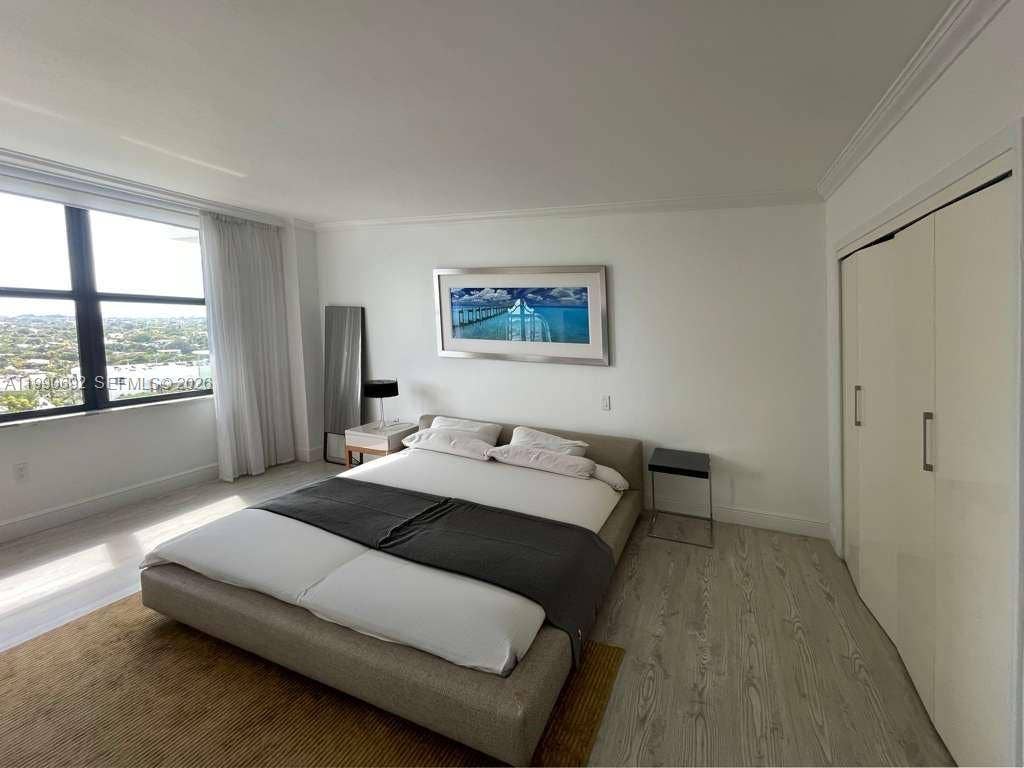 9801 Collins Avenue, #18U, Bal Harbour, FL 33154 Photo 11