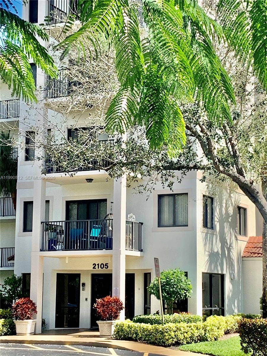 Property photo for 2105 Lavers Circle, #501, Delray Beach, FL