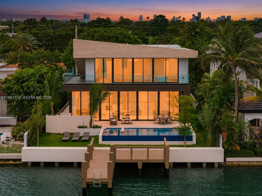 Property photo for 535 N Shore Drive, Miami Beach, FL