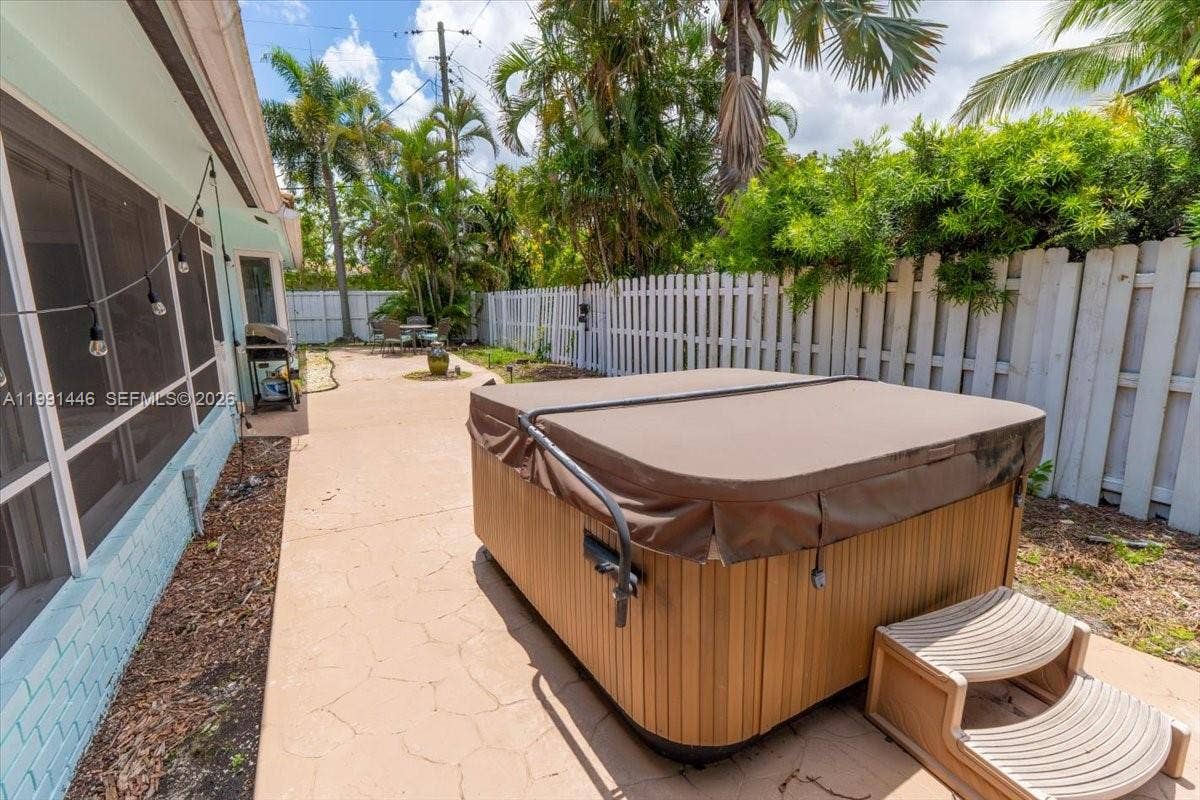 2901 NW 10th Avenue, Wilton Manors, FL 33311 Photo 32