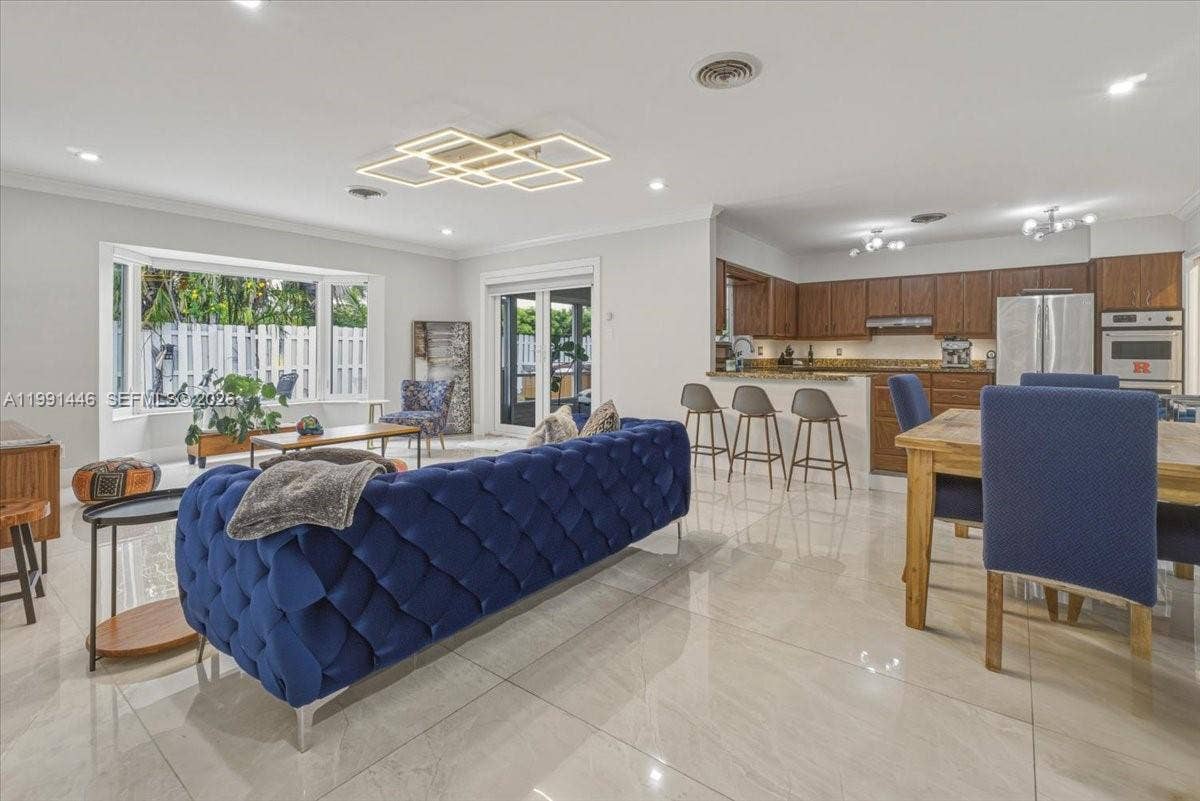 2901 NW 10th Avenue, Wilton Manors, FL 33311 Photo 1
