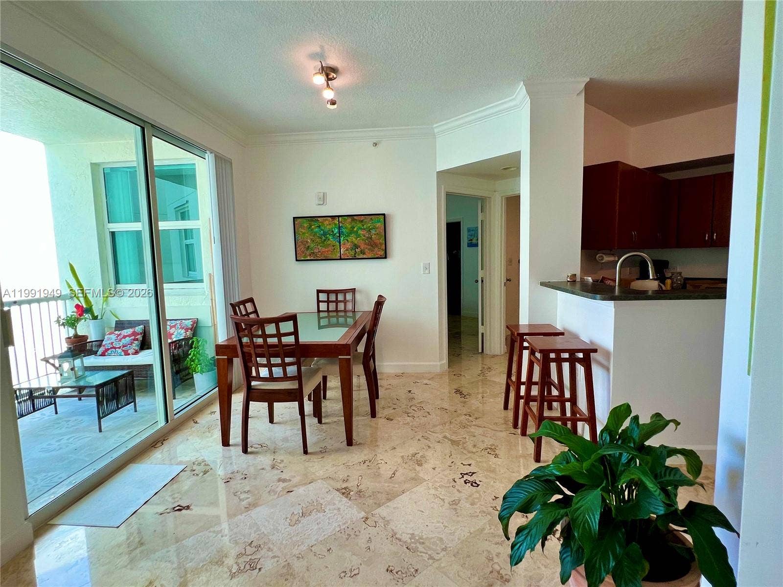 9172 Collins Avenue, #305, Surfside, Surfside, FL 33154 Photo 2