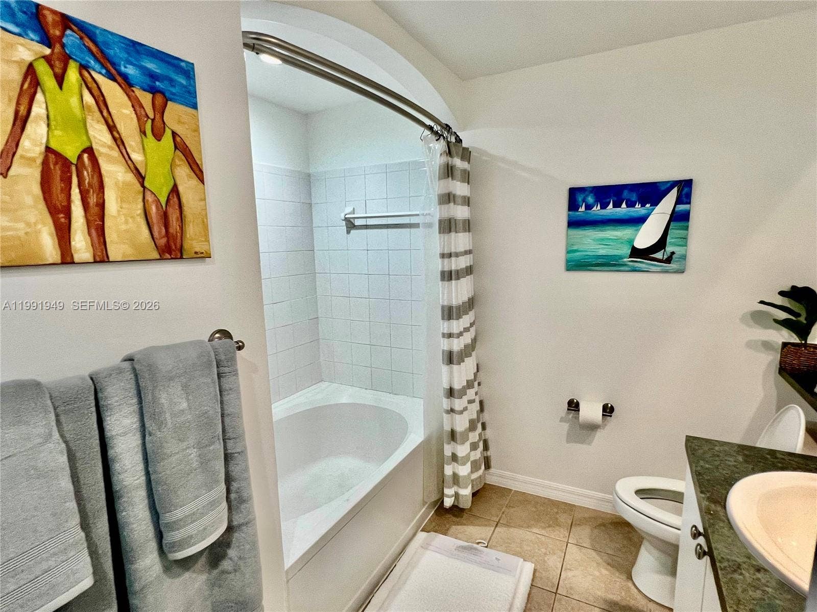 9172 Collins Avenue, #305, Surfside, Surfside, FL 33154 Photo 10
