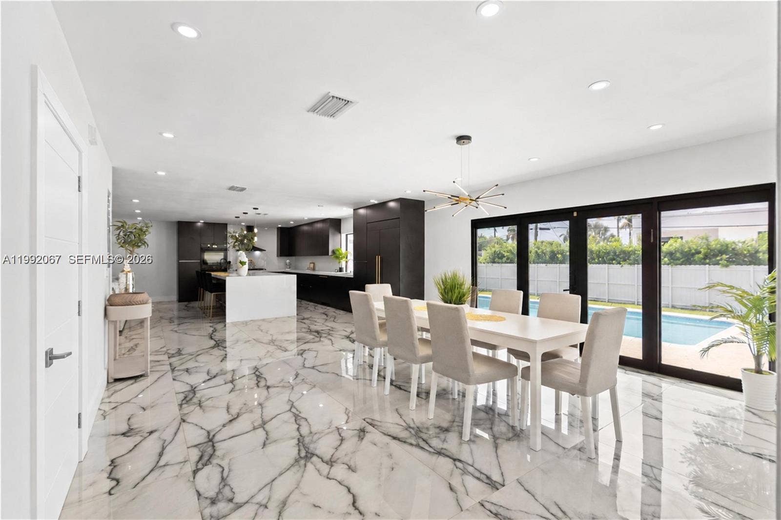 1850 NE 199th Street, Miami, FL 33179 Photo 14