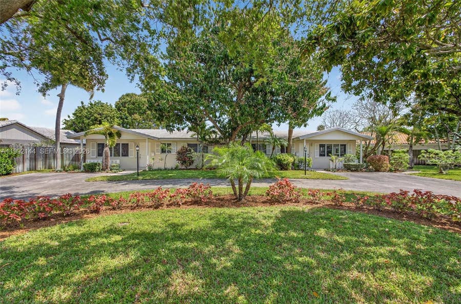Property photo for 3900 NE 22nd Avenue, Lighthouse Point, FL