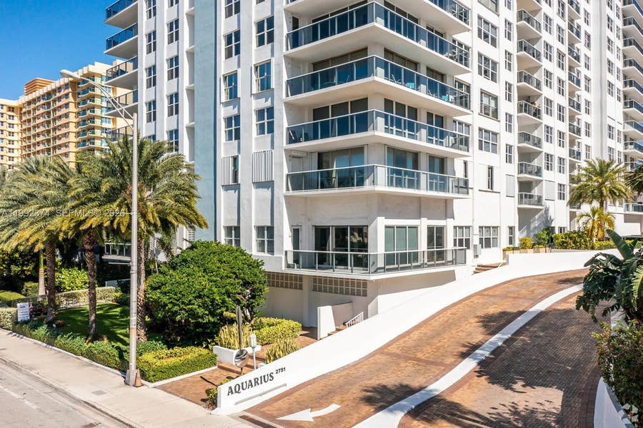Property photo for 2751 S Ocean Drive, #508S, Hollywood, FL