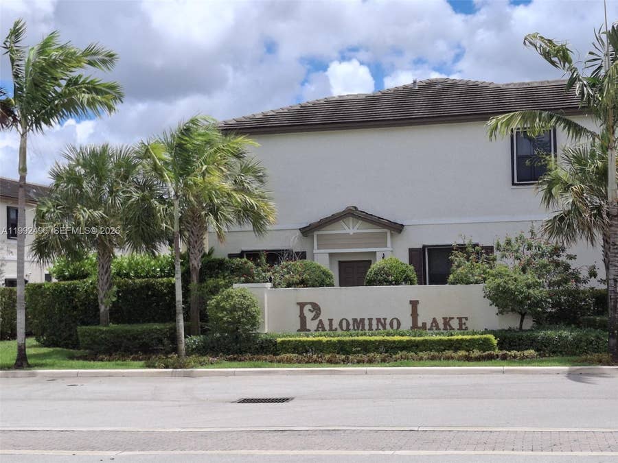 Property photo for 5990 Mustang Manor, Davie, FL