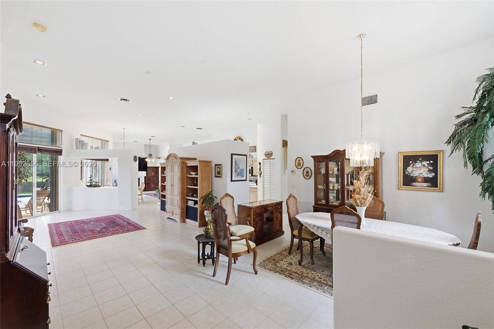 3038 Lakewood Drive, Weston, FL 33332 Photo 12